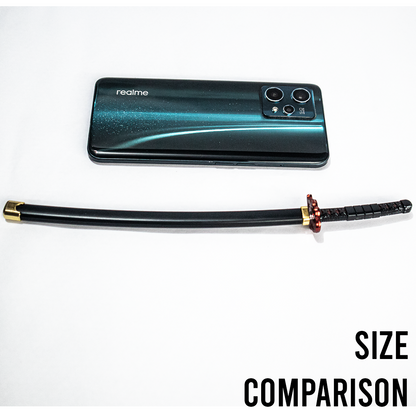 size comparison of 25cm katana